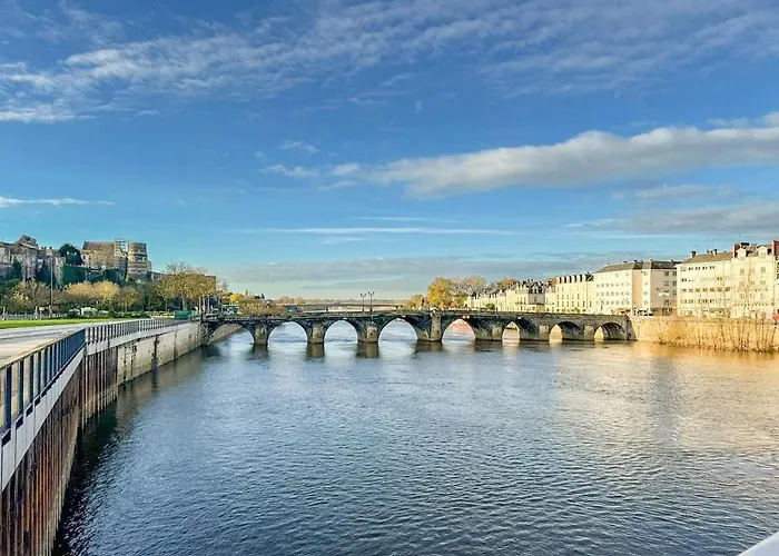 Duplex Lumineux Angers